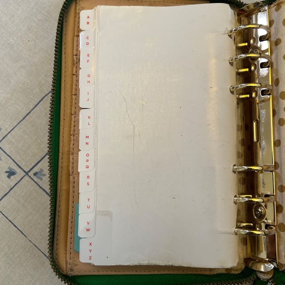 Kate Spade Wellesley Planner - Picture 5 of 8